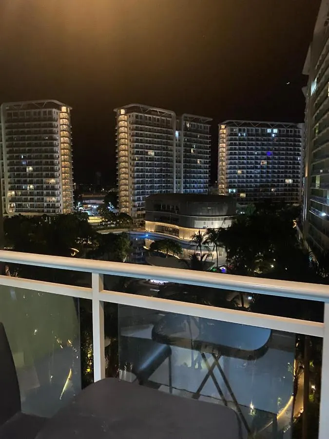 Appartement Tropical Paradise At Azure Manilla
