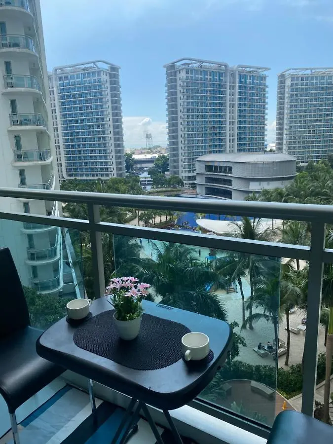 Tropical Paradise At Azure Manila Apartment