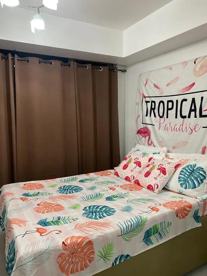 Tropical Paradise At Azure Manila 0*,