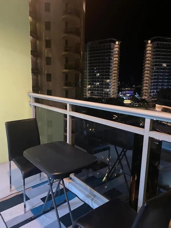 Apartment Tropical Paradise At Azure Manila Philippines