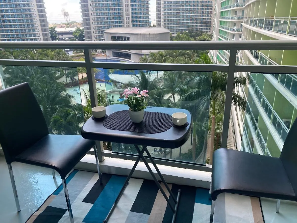 Tropical Paradise At Azure Manila Apartment