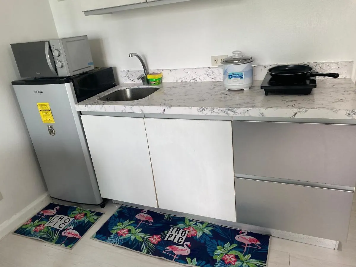 Appartement Tropical Paradise At Azure Manille Philippines